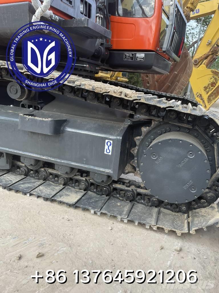 Doosan DX 225 LCA Excavadoras de cadenas