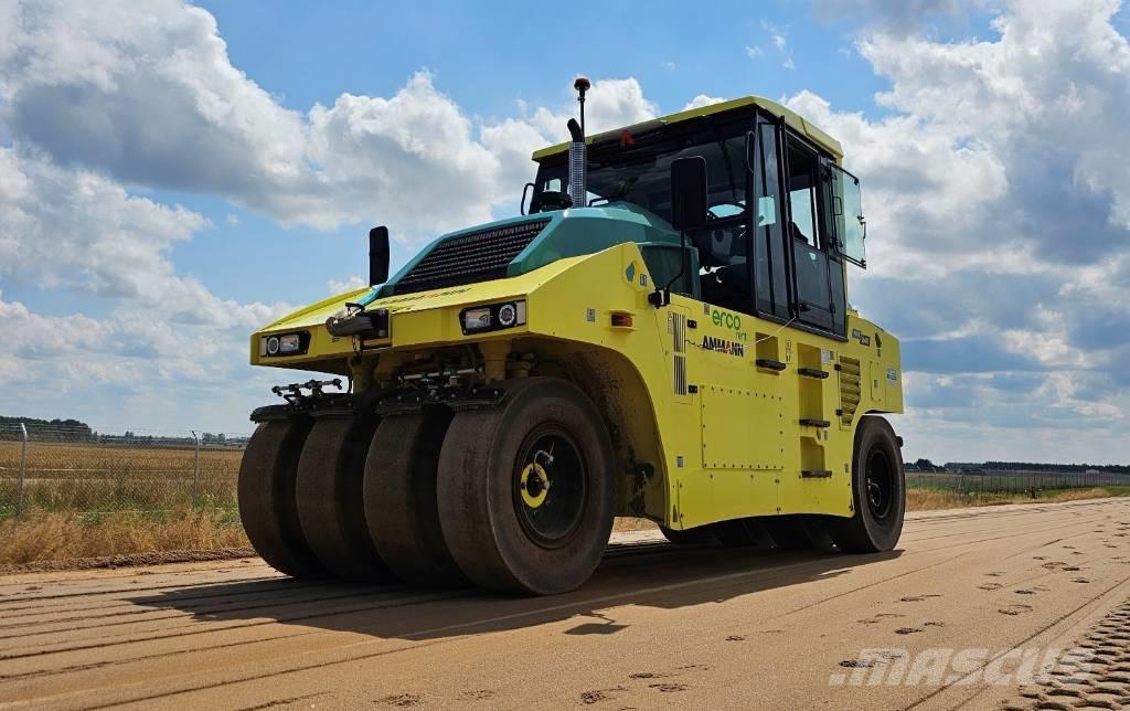 Ammann ART 240 Rodillos sobre neumáticos