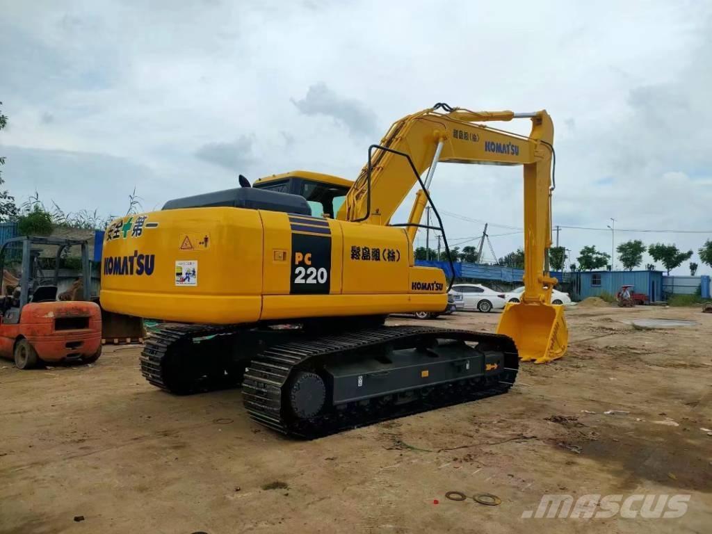 Komatsu PC 220 Excavadoras de cadenas