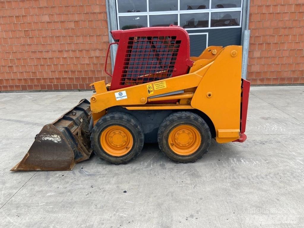 Gehl 4240 Minicargadoras