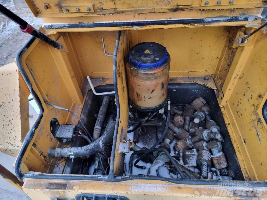 Volvo EC 700 B LC Excavadoras de cadenas