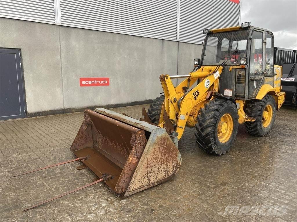 JCB 407 Cargadoras multifunción