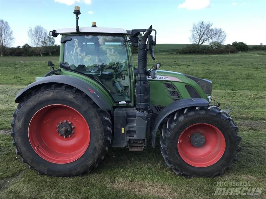 Fendt 724 Vario Tractores