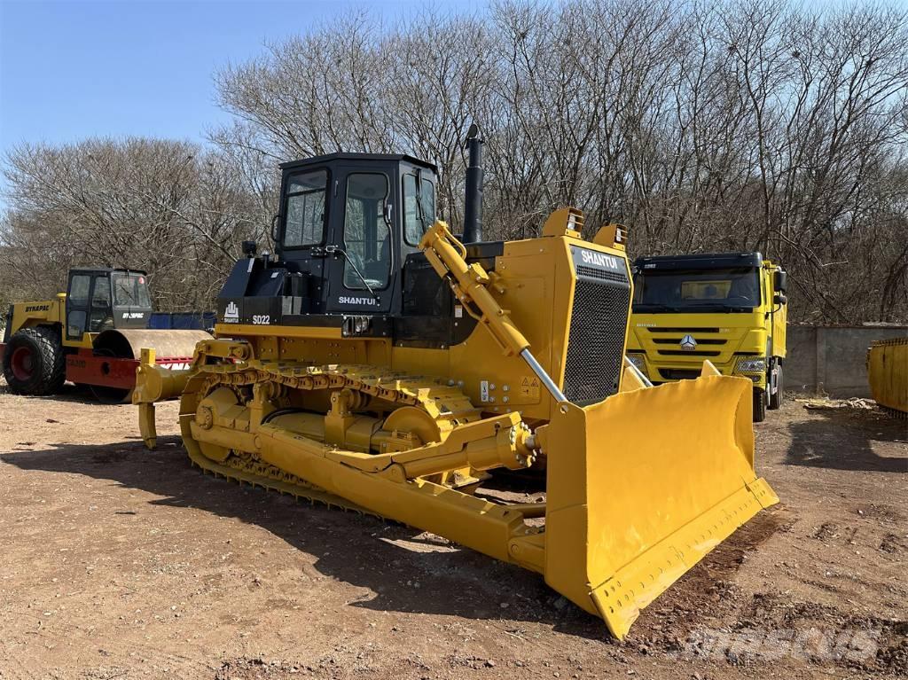 Shantui SD 22 Buldozer sobre oruga