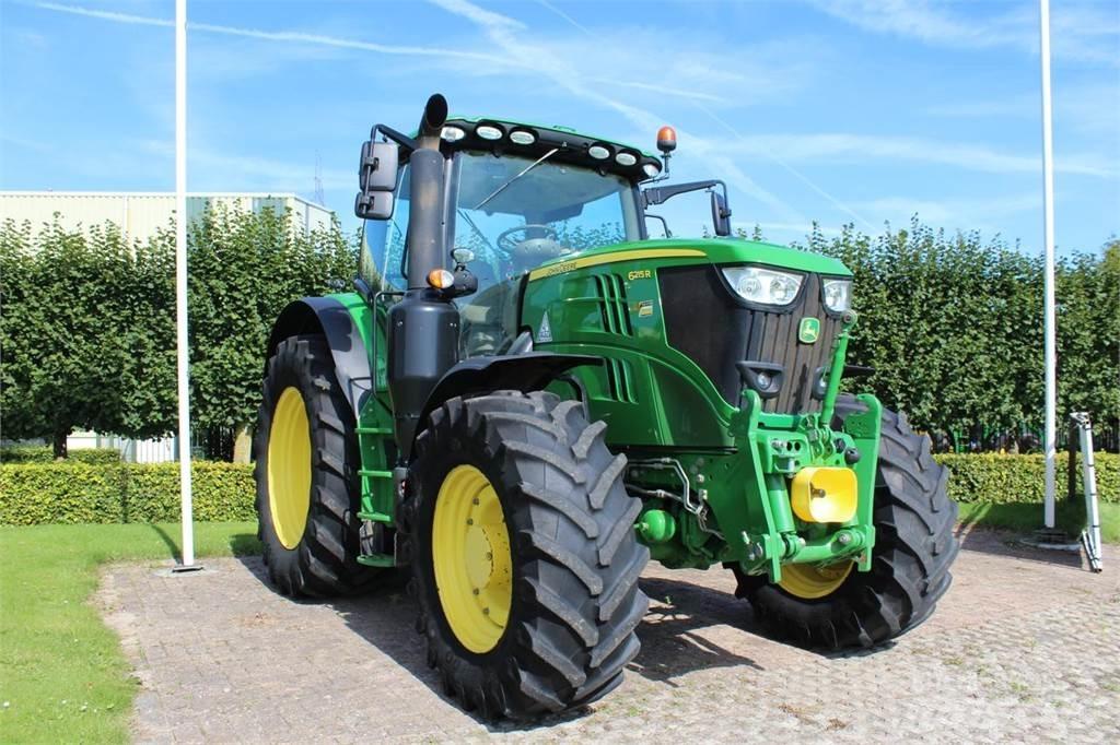 John Deere 6215R Tractores