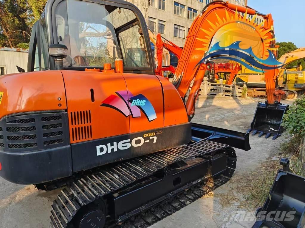 Doosan DH 60-7 Mini excavadoras < 7t