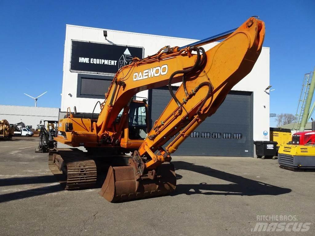 Daewoo SL250LC-V Excavadoras de cadenas