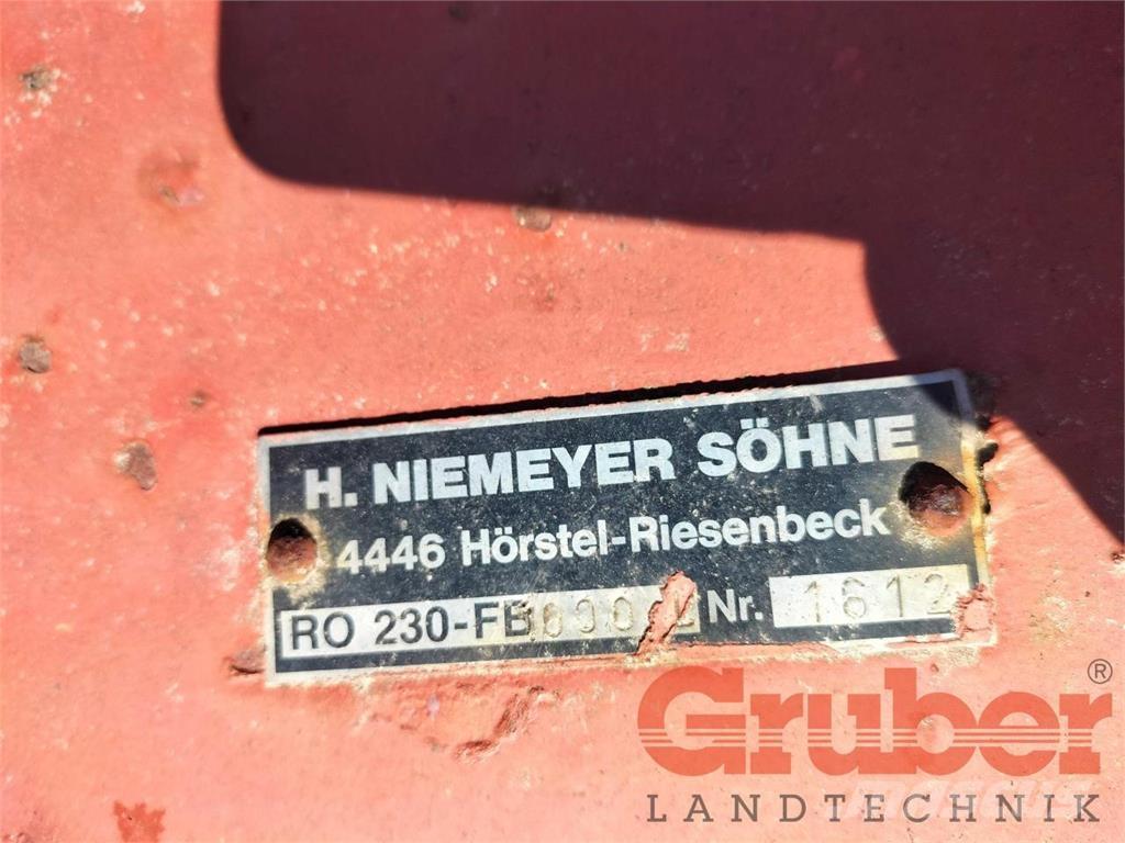 Niemeyer RO 230 Segadoras