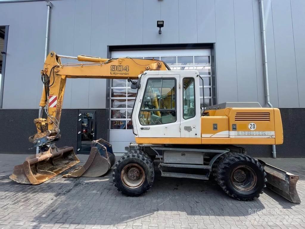 Liebherr A904C | A/C Excavadoras de ruedas