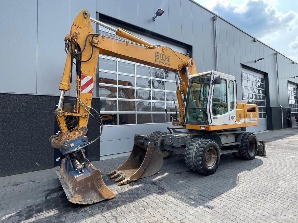 Liebherr A904C | A/C Excavadoras de ruedas