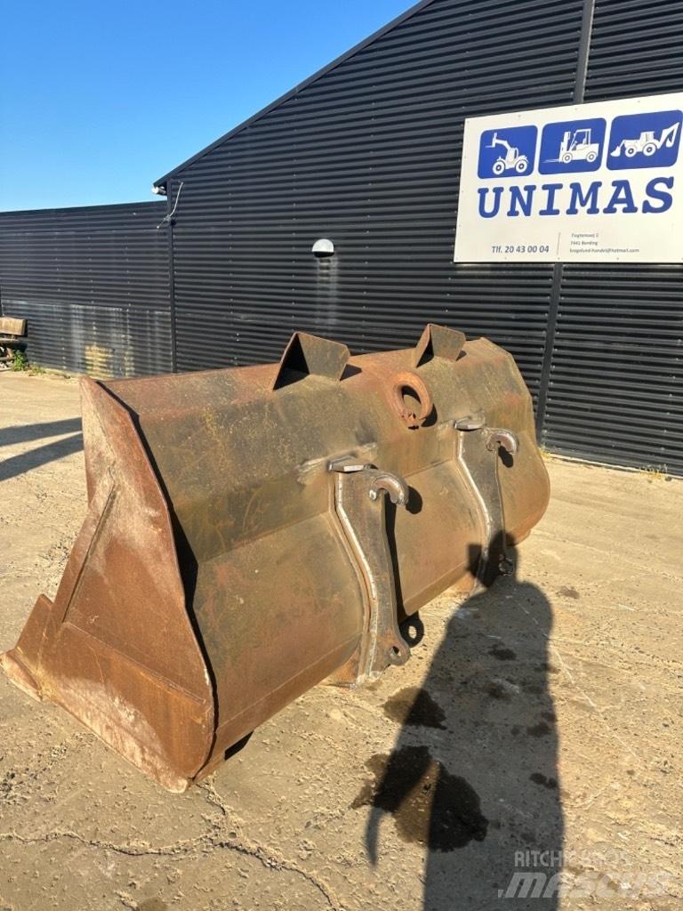 Volvo læsseskovl Cucharones