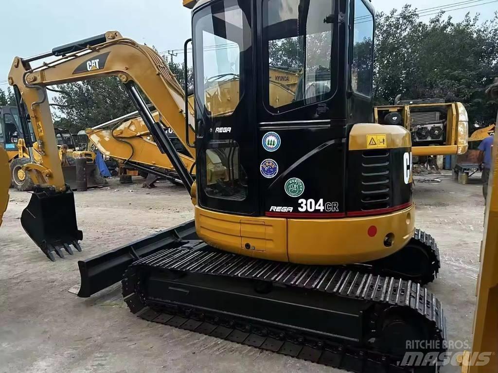 CAT 304 CR Mini excavadoras < 7t