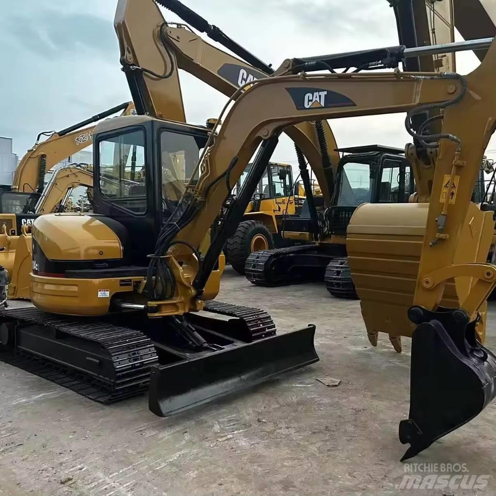 CAT 304 CR Mini excavadoras < 7t