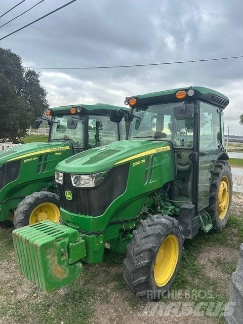 John Deere 5090 GN Tractores