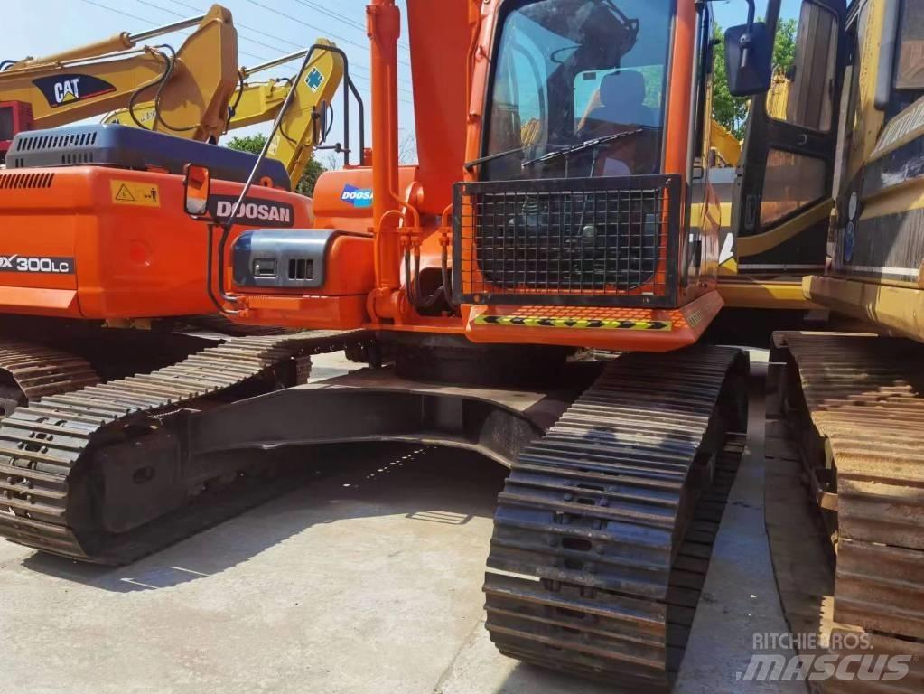 Doosan DX 300LC-9C Excavadoras de cadenas