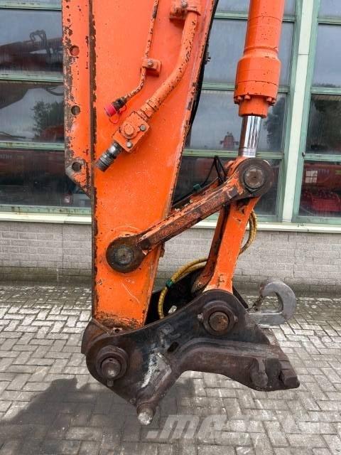 Hitachi ZX 210 LC-3 Excavadoras de cadenas