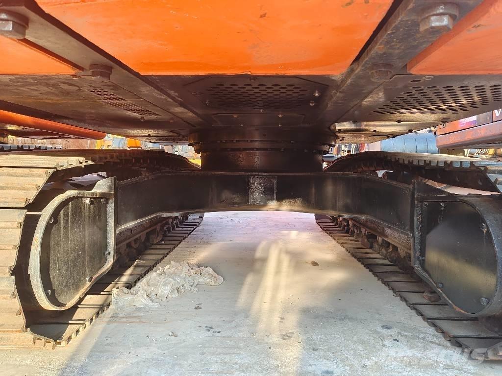 Hitachi ZX 210 Excavadoras de cadenas