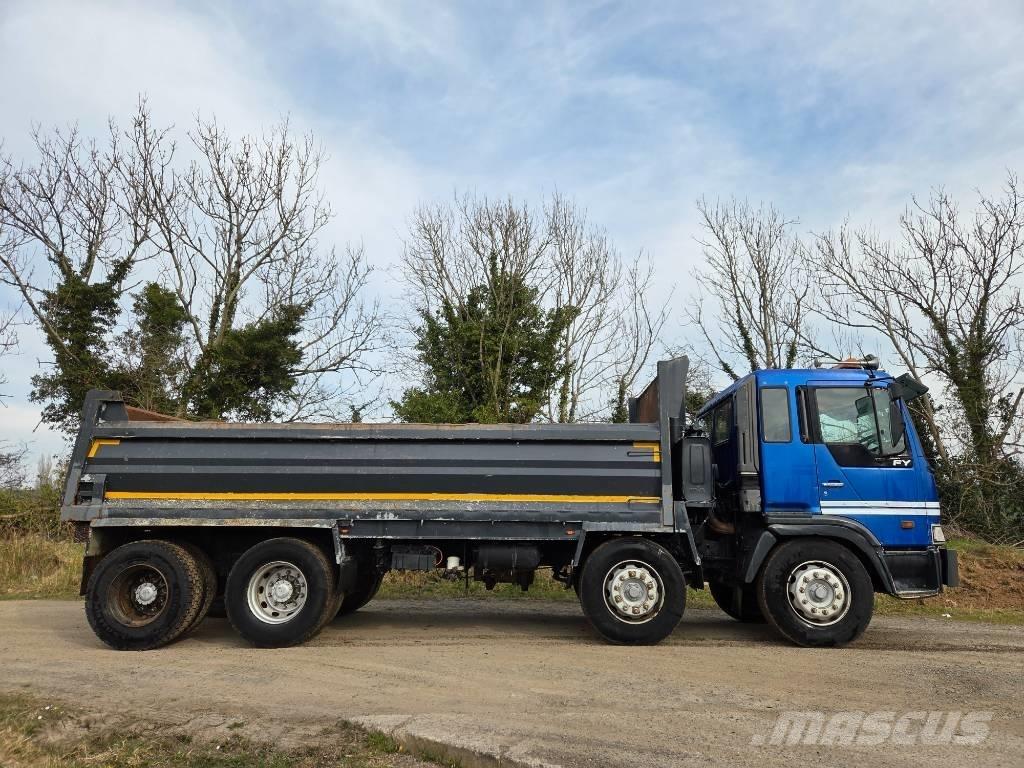 Hino 700 FY Camiones bañeras basculantes o volquetes