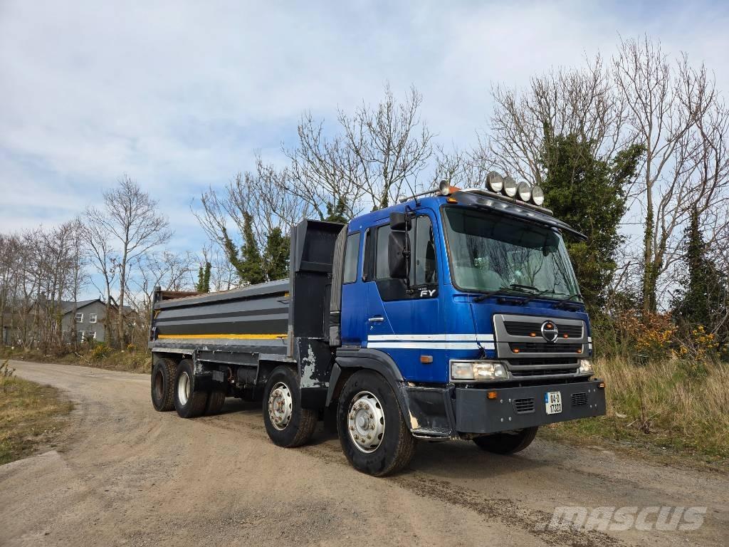 Hino 700 FY Camiones bañeras basculantes o volquetes