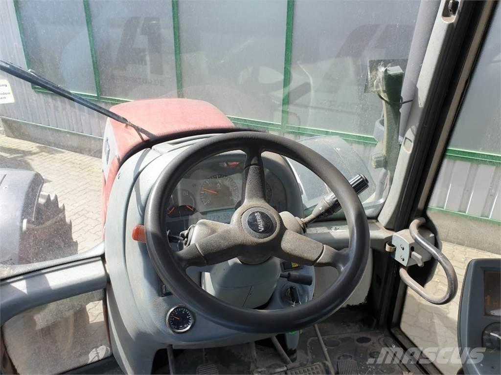 Valtra T151 Tractores