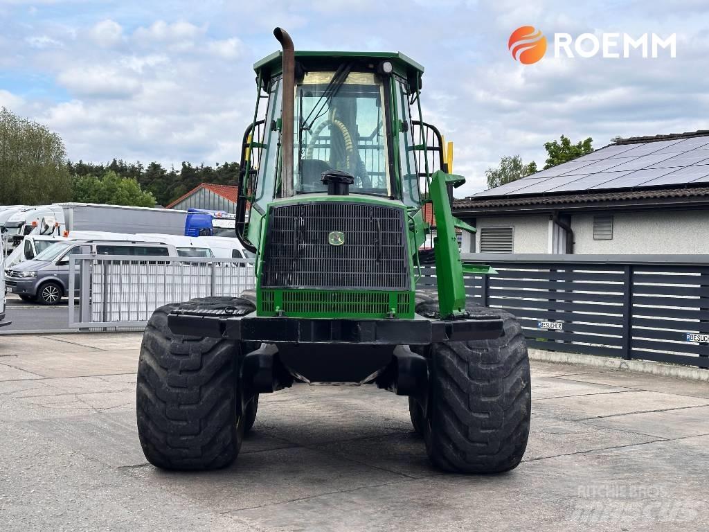 John Deere 1110 D Autocargadoras