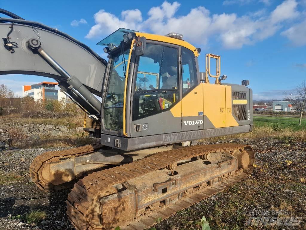 Volvo 220E Excavadoras de cadenas