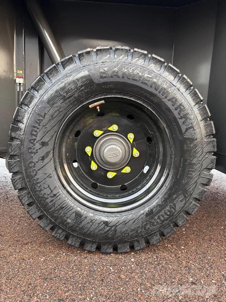 Mustang MA 770 Otros remolques