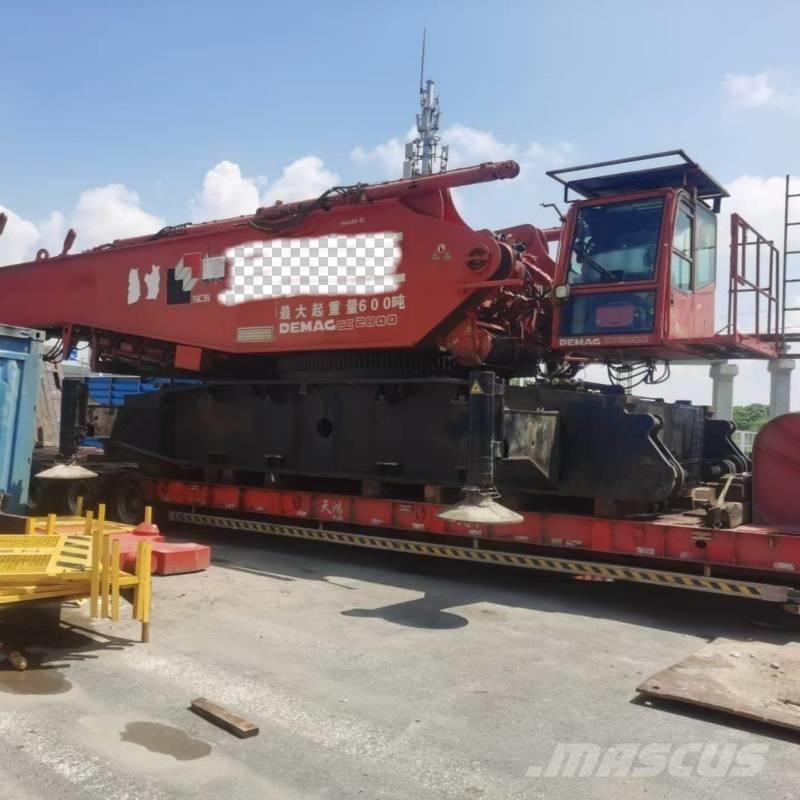 Demag CC 2800 Grúas de oruga