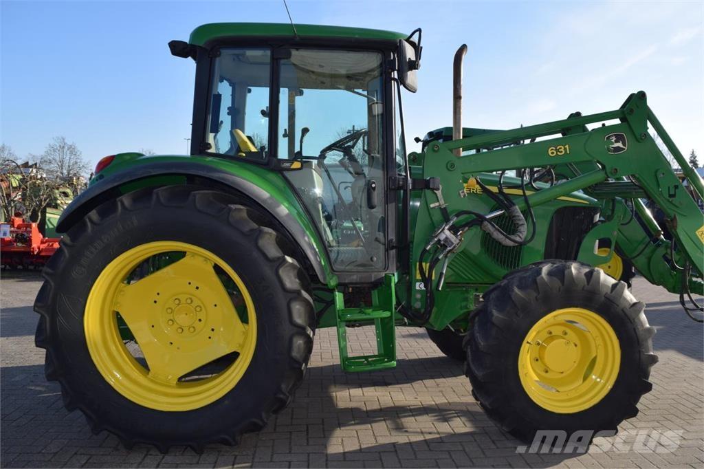 John Deere 6220 Tractores