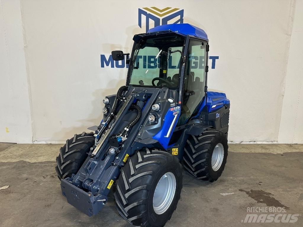 Multione 8.5S K Minicargadoras