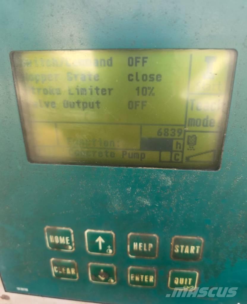 Schwing 28X Camión hormigonera