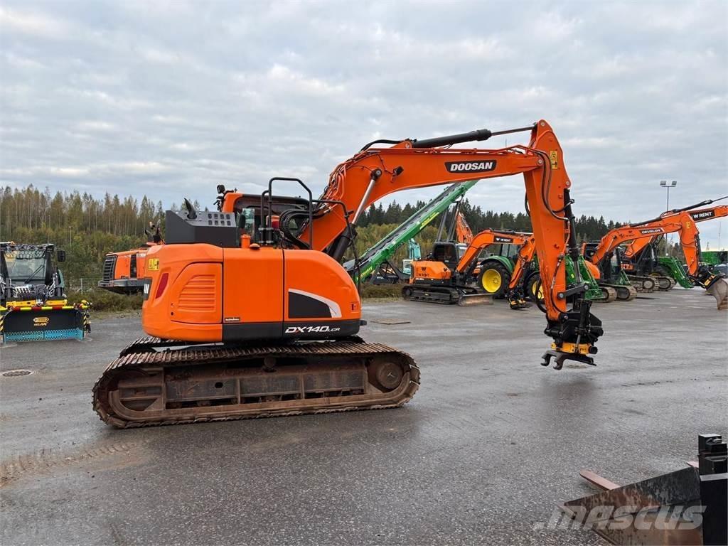 Doosan DX140LCR-5 Excavadoras de cadenas