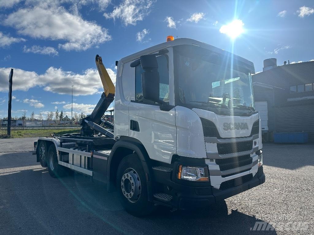 Scania P 360 Camiones polibrazo