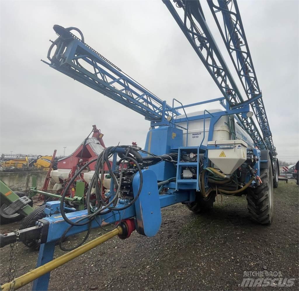 Agrio Mamut 6030 Pulverizadores arrastrados
