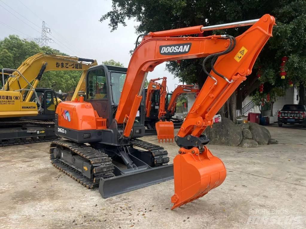 Doosan DH 60-7 Mini excavadoras < 7t