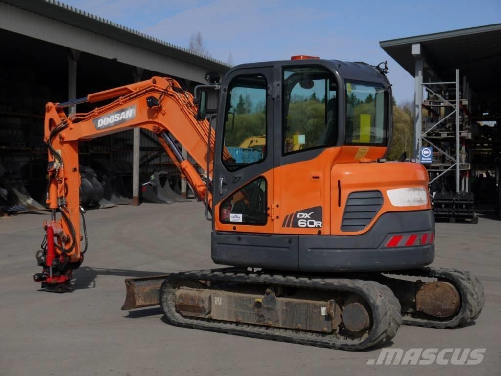 Doosan DX 60 R Mini excavadoras < 7t