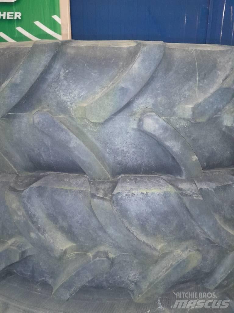 Michelin 9,5-32 Neumáticos, ruedas y llantas