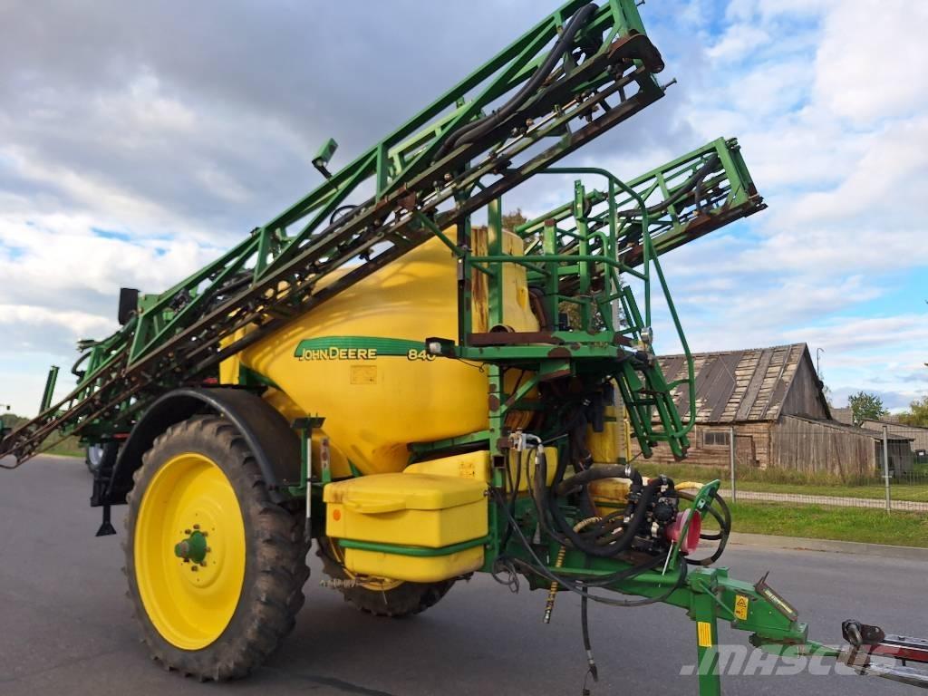 John Deere 840 Pulverizadores arrastrados