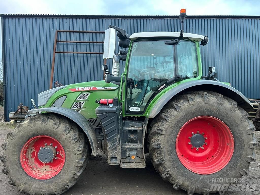 Fendt 724 Profi Plus Tractores