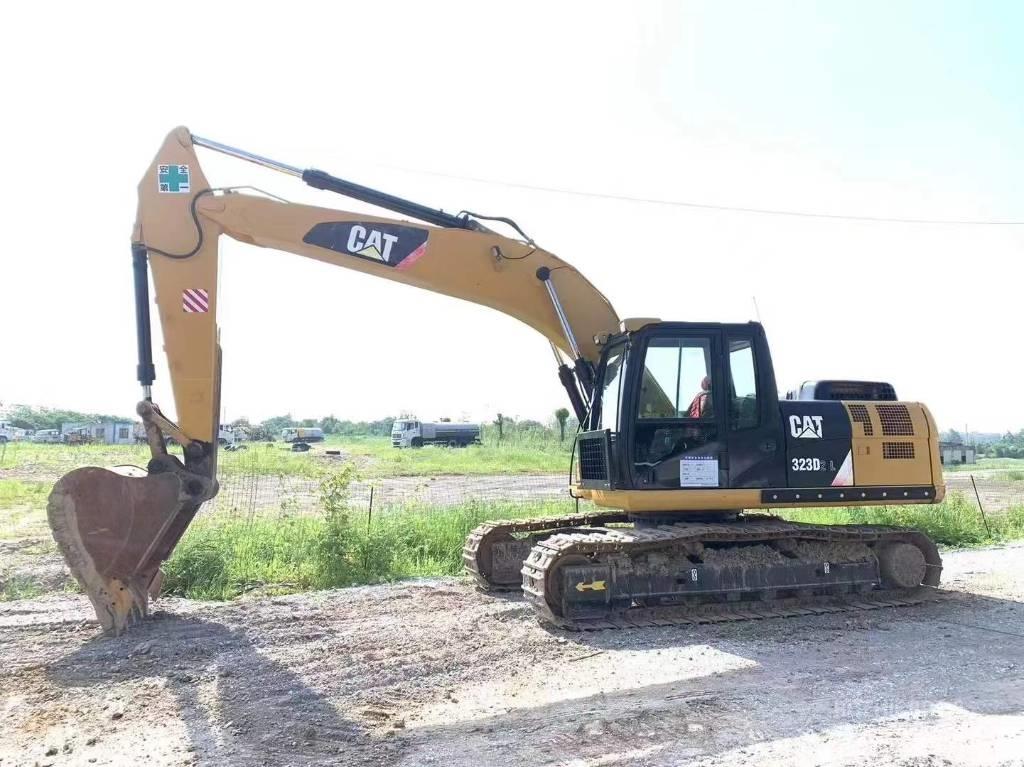 CAT 323 D L Excavadoras de cadenas
