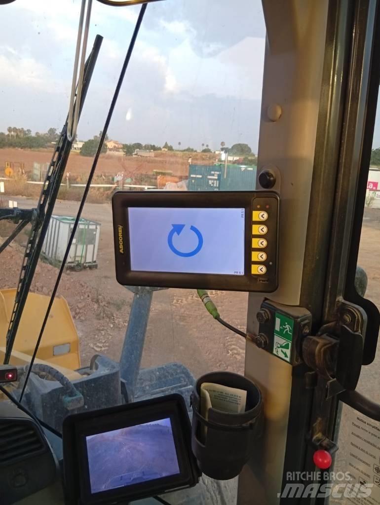 Komatsu WA 380-8 Cargadoras sobre ruedas