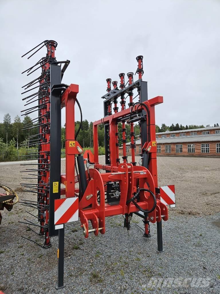 Tume Harrow s 660 L Gradas