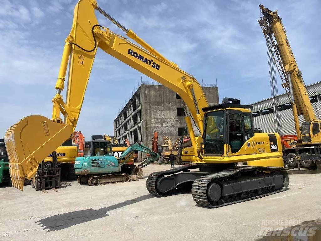 Komatsu PC 300 Excavadoras de cadenas