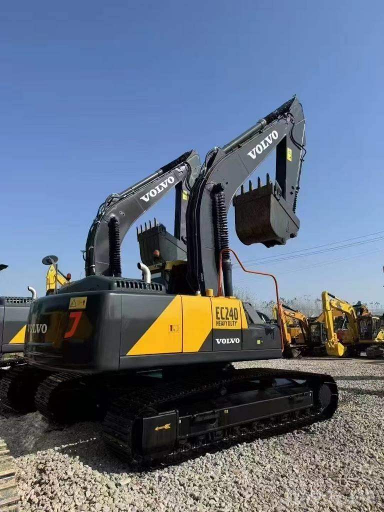 Volvo EC 240 Excavadoras de cadenas