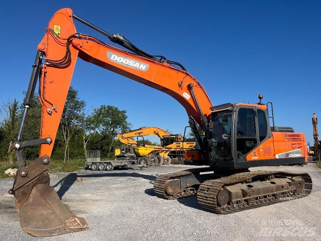 Doosan DX 225 LC-5 Excavadoras de cadenas