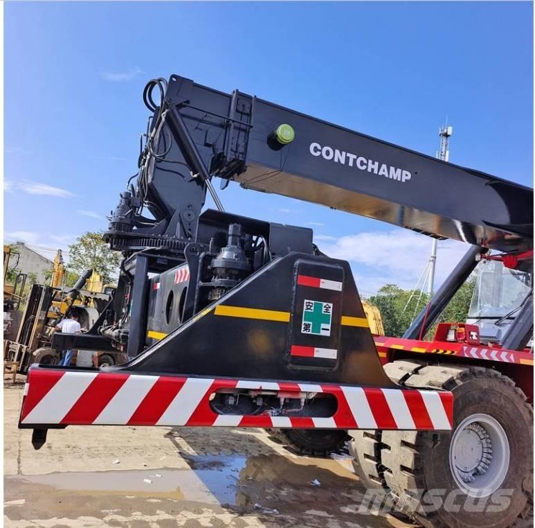 Kalmar DRF 450 Manipulador de contenedores