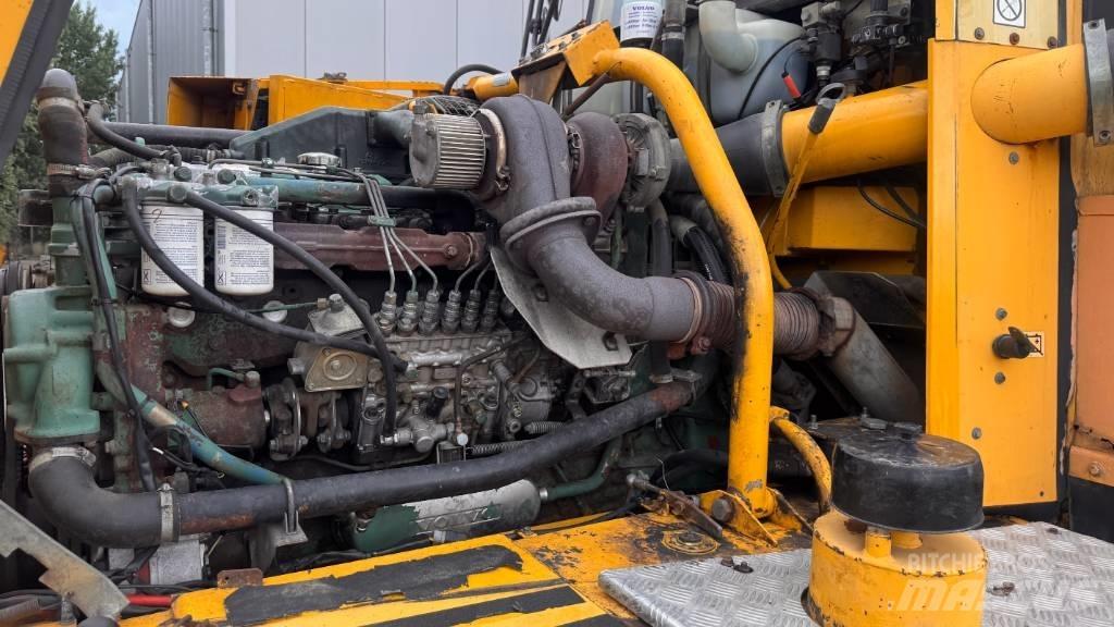 Volvo A 25 C Dúmpers articulados