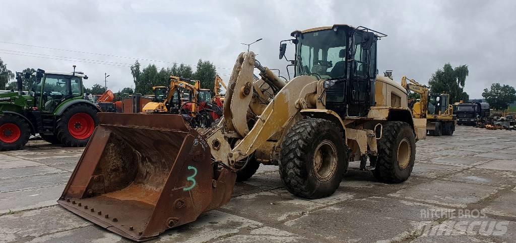 CAT 938M Cargadoras sobre ruedas