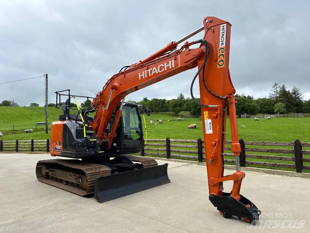Hitachi ZX 135 US-6 Excavadoras de cadenas