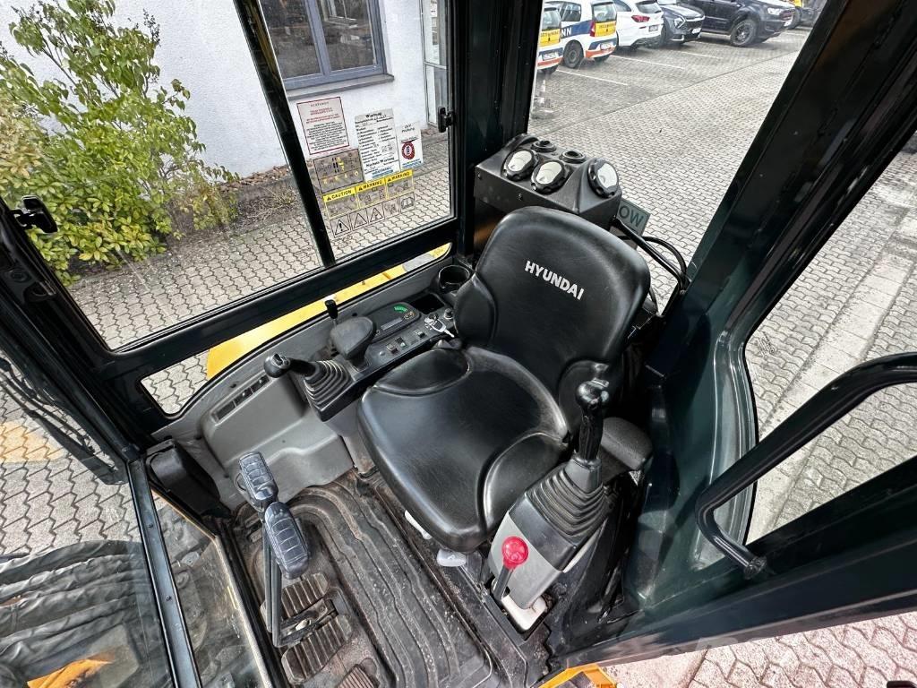 Hyundai R35Z 9 Mini excavadoras < 7t